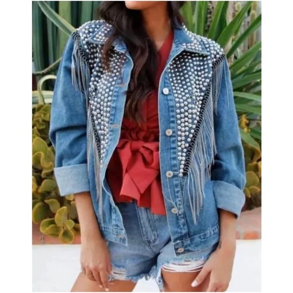Western Vintage Wash Denim Studded Fringe Jean Jacket - Picture 10 of 16